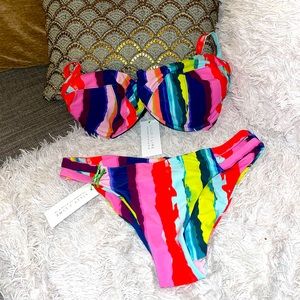Swimsuit Set: 34HH Top; Size 8 Bottom
